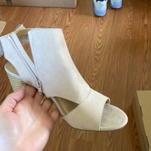 Worn once tan heels